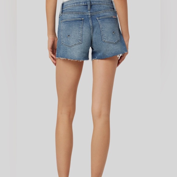 New Hudson Jeans Gracie Mid-Rise Cut Off Short Size 28 - Picture 2 of 9